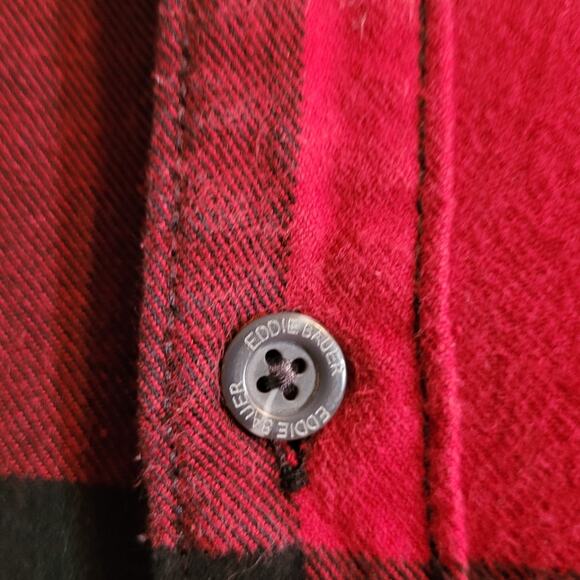 Eddie Bauer Red Plaid Flannel Shirt Men's Tall Large Outdoors Gorpcore Camping - Picture 10 of 10